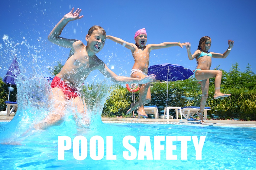 6 Ways to Keep Your Kids Safe at the Pool